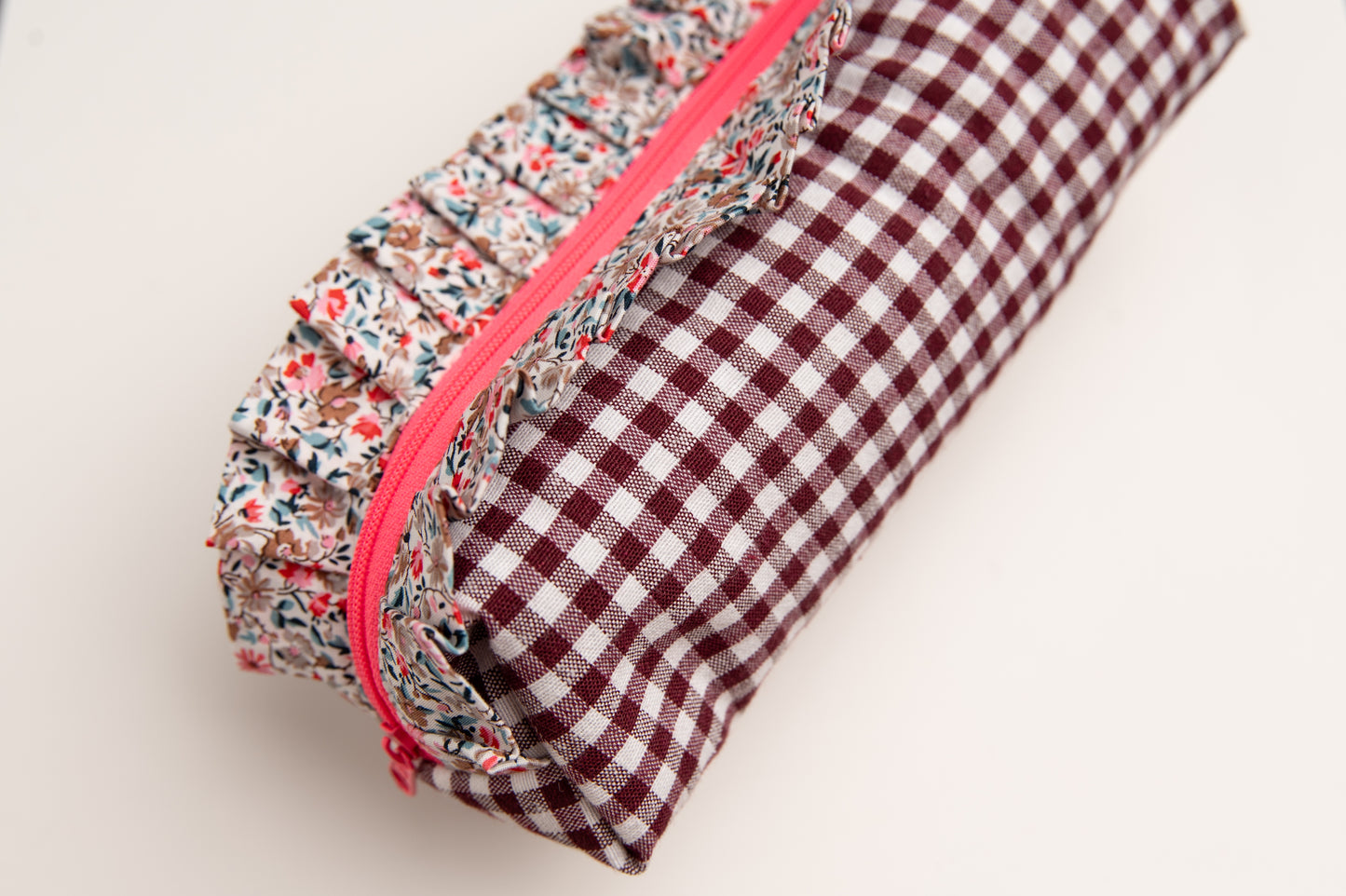 Estuche Vichy Volantes Granate