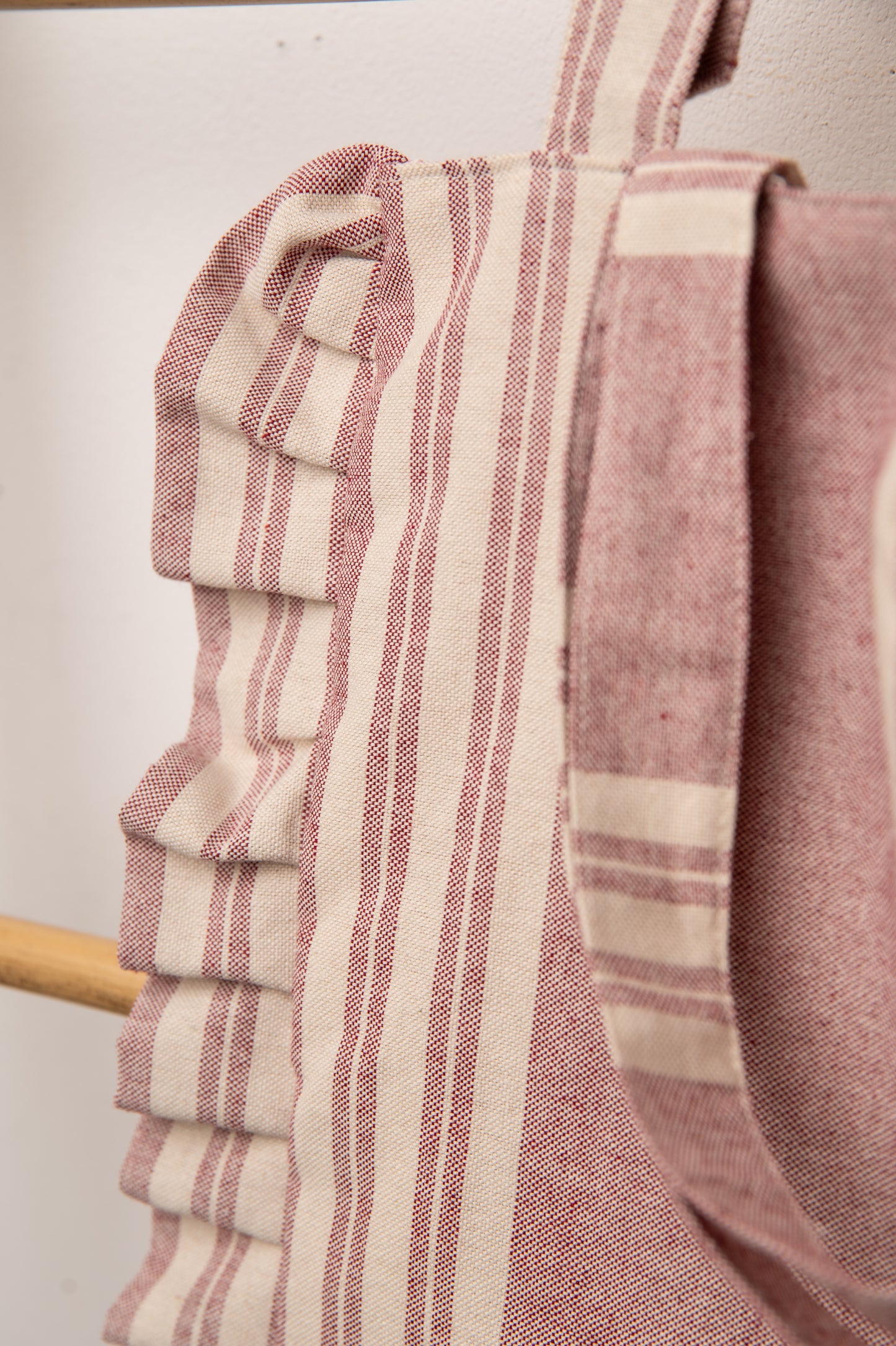 Bolsa de rayas con volante mdm 11001 Rosa