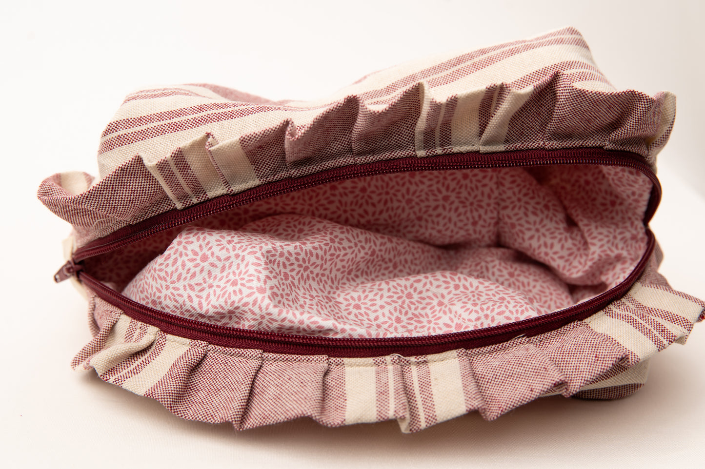 Neceser Rayas Anchas Volantes Mdm 11009 Granate