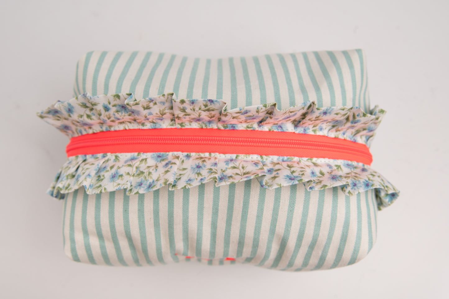 Neceser Rayas Volantes Estampados Mdm 11005 Turquesa