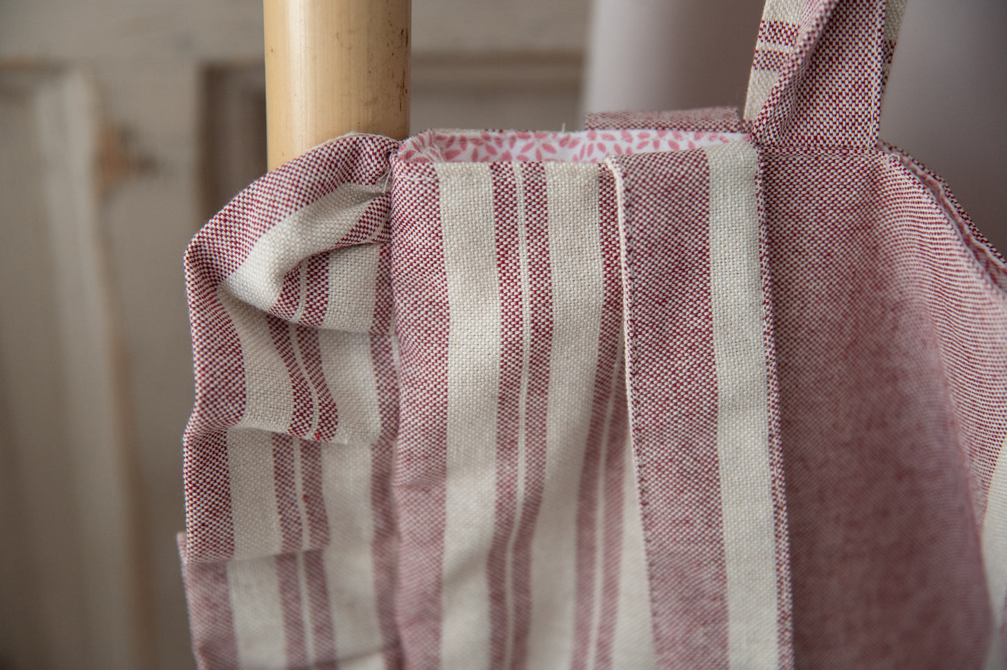 Bolsa de rayas con volante mdm 11001 Rosa