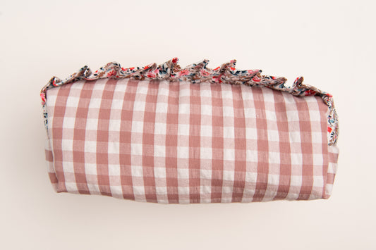 Estuche Vichy Volantes Rosa